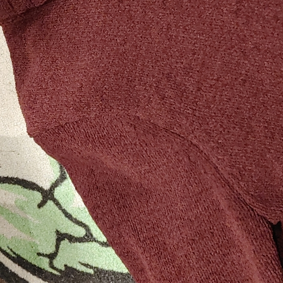 Porter & Ash burgundy sweater - Picture 3 of 3